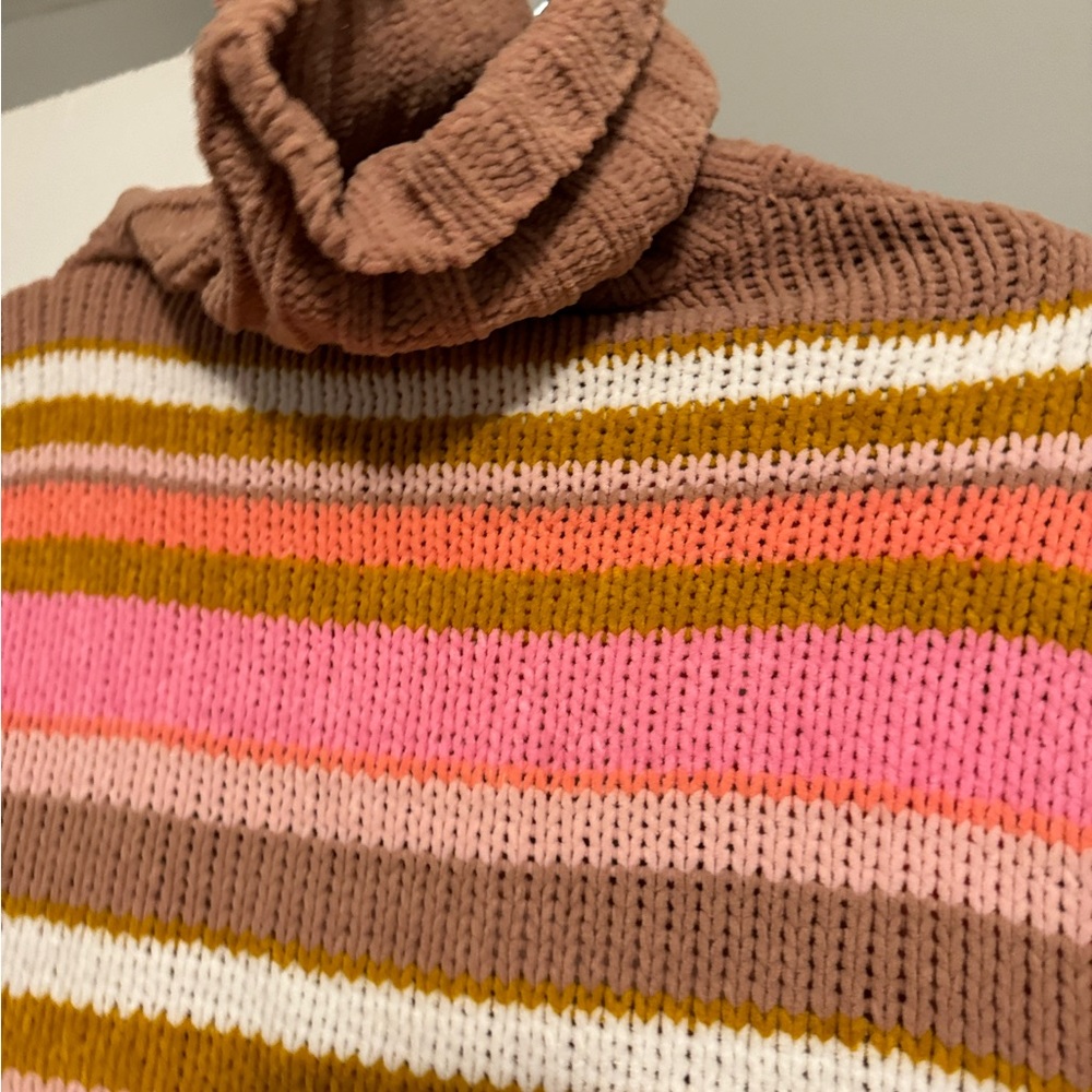 American Eagle Multicolor Sweater